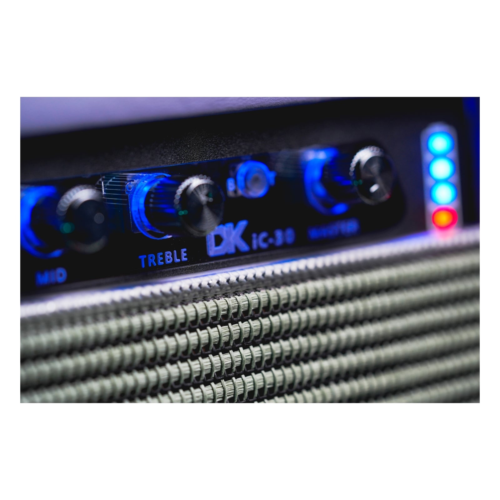 DK IC30 Acoustic Guitar Amplifier - DP - control panel